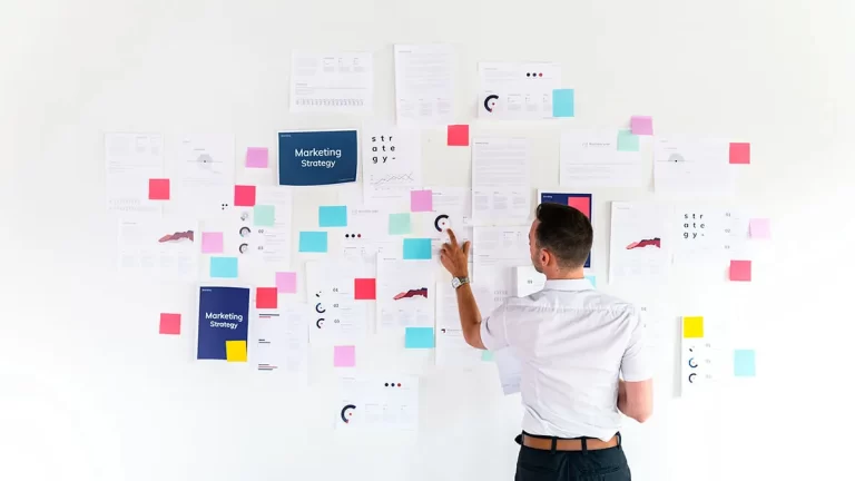 Discovery și strategie