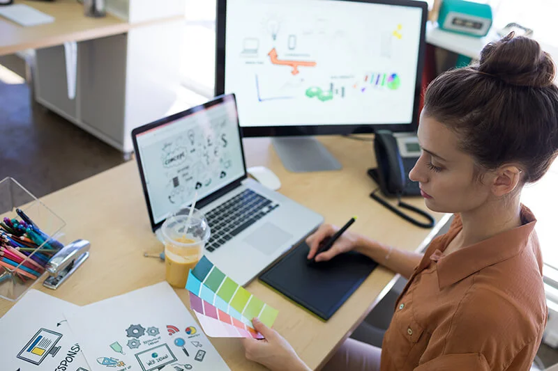 Nu începe niciodată cu designul